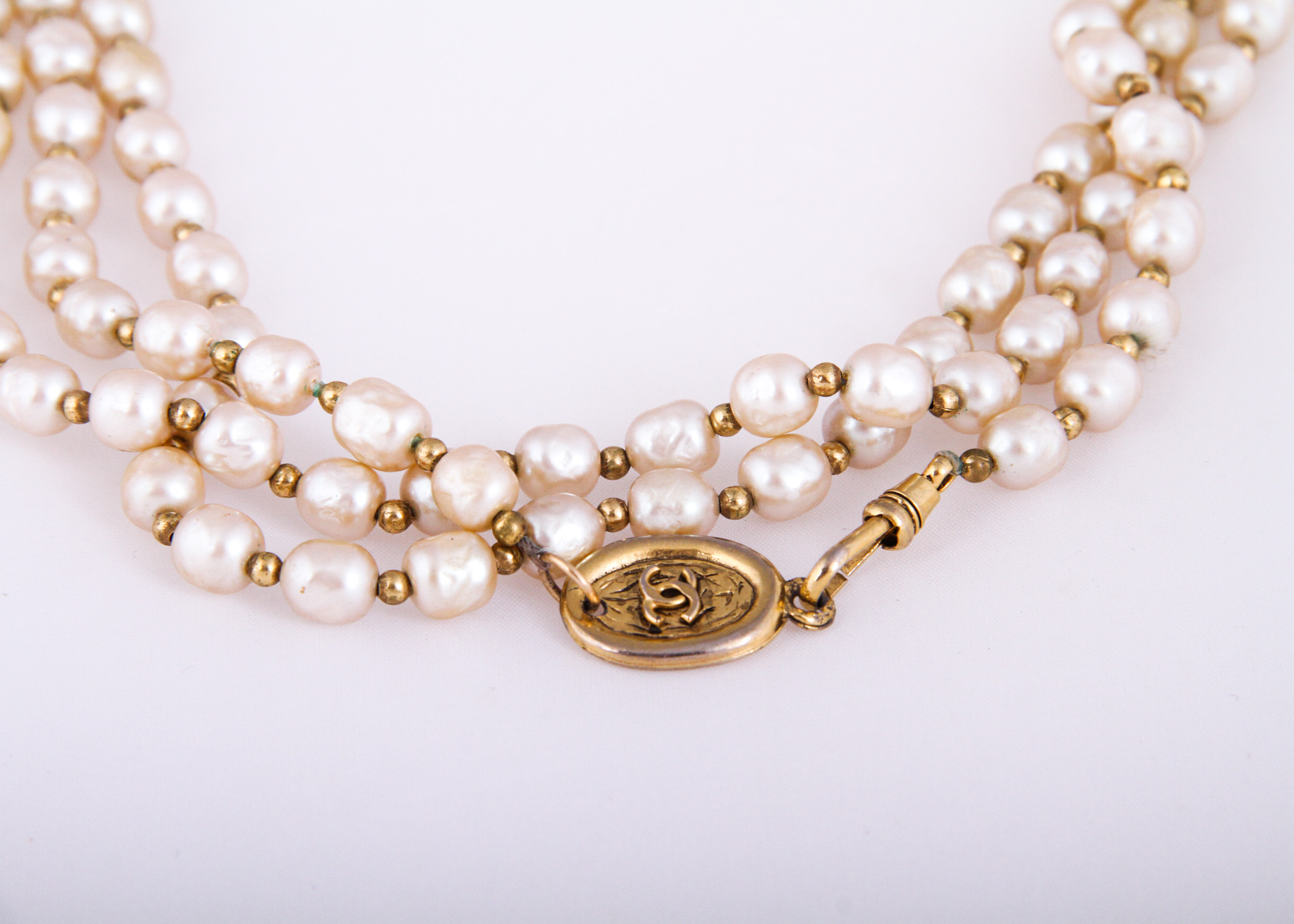 Vintage Chanel Pearl Long Necklace