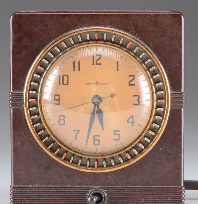 Vintage General Electric Bakelite Household Timer Model 8B52