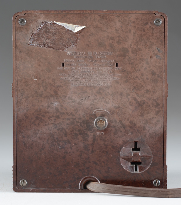 Vintage General Electric Bakelite Household Timer Model 8B52