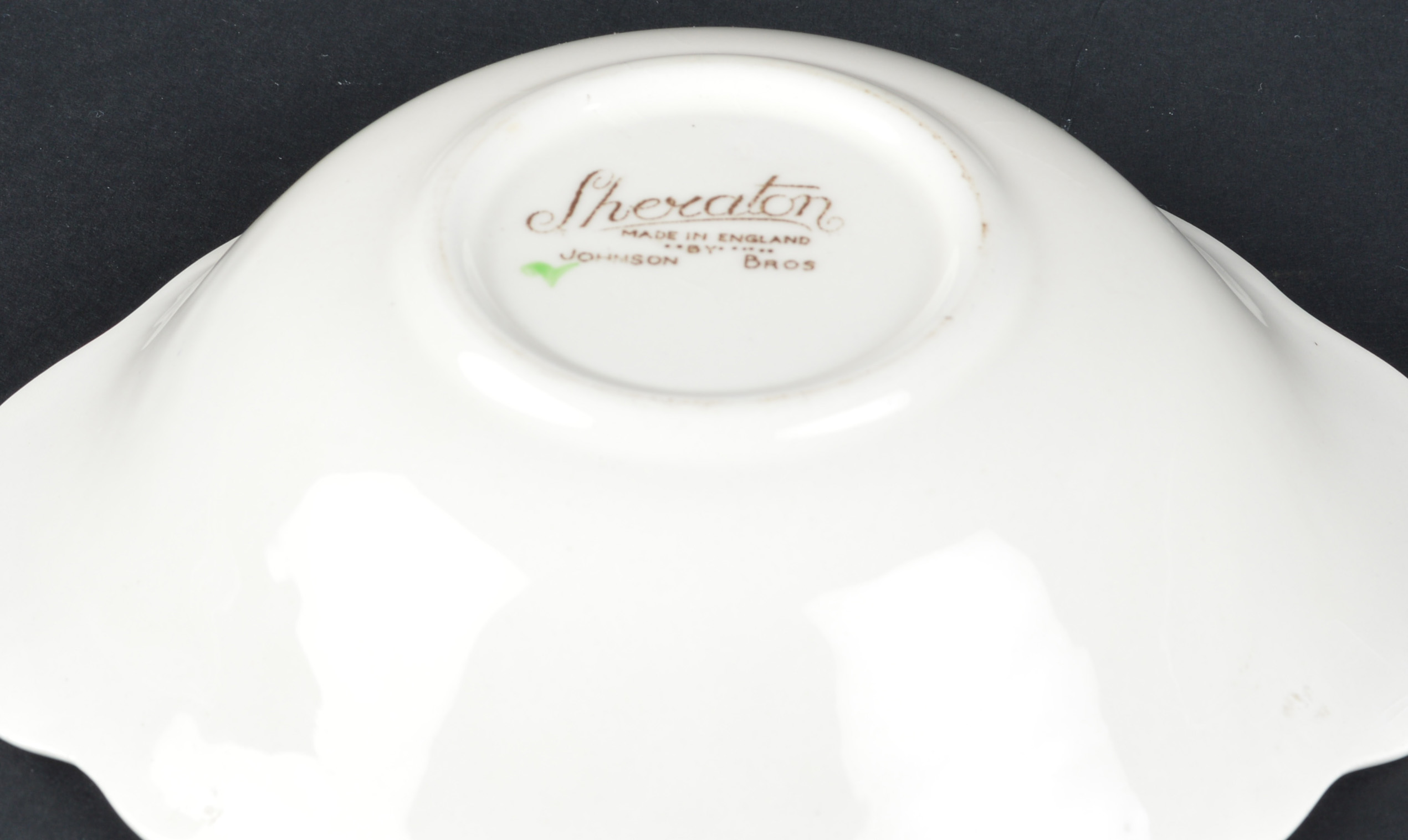 China Tableware from Johnson Brothers and Spode