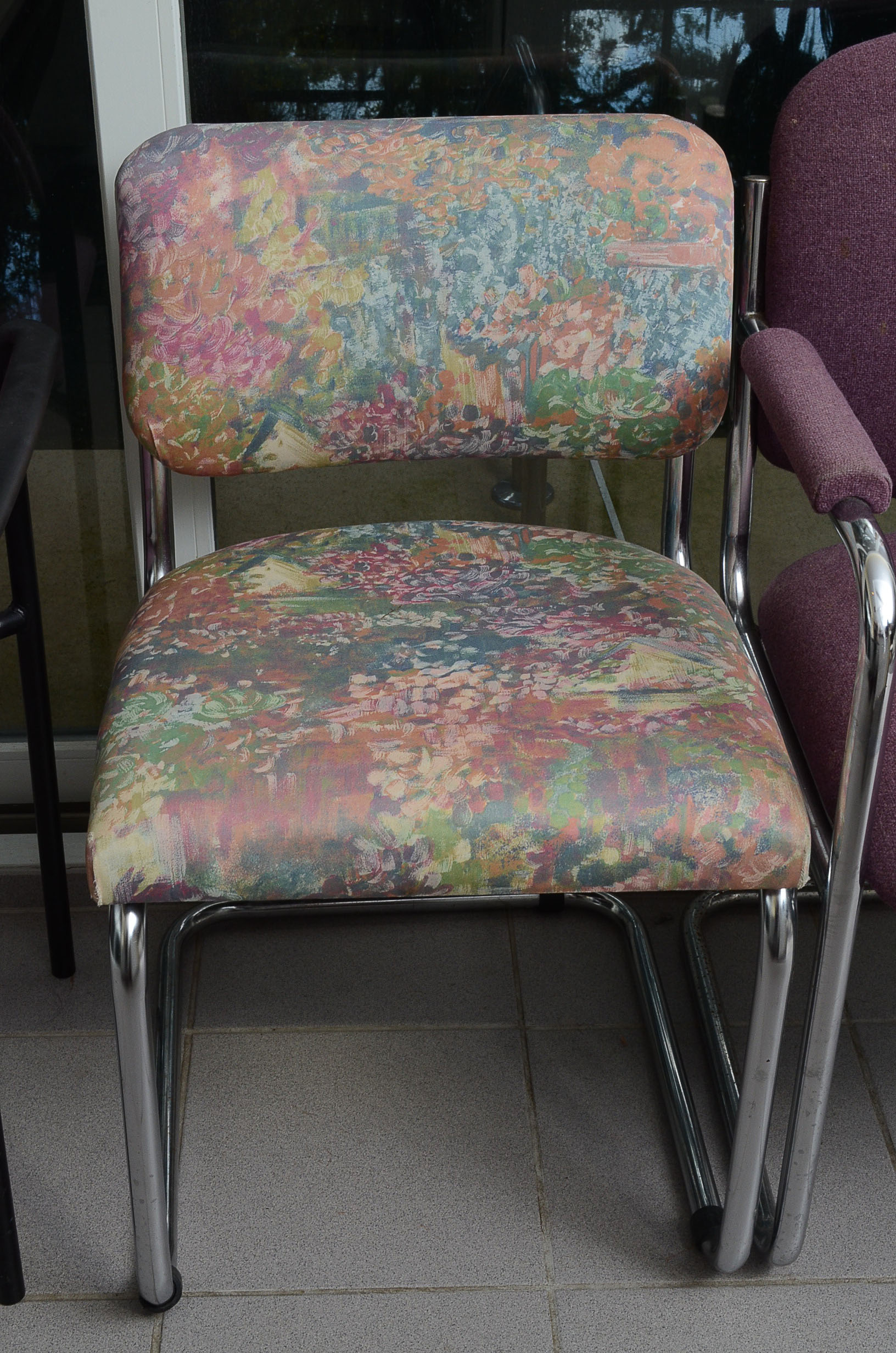 Collection of Modern Style Office Chairs