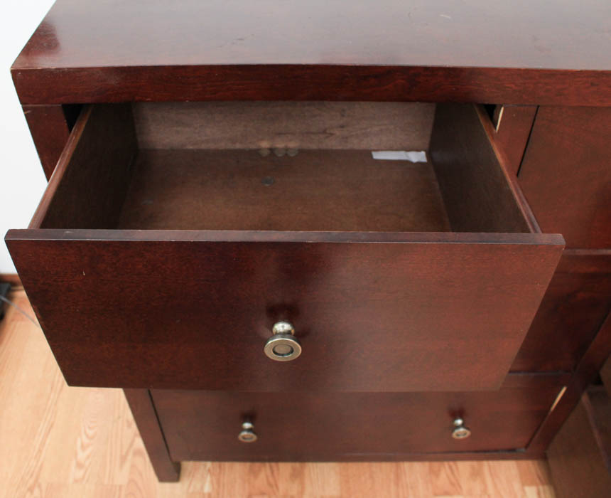 Mahogany Hued Chest of Drawers