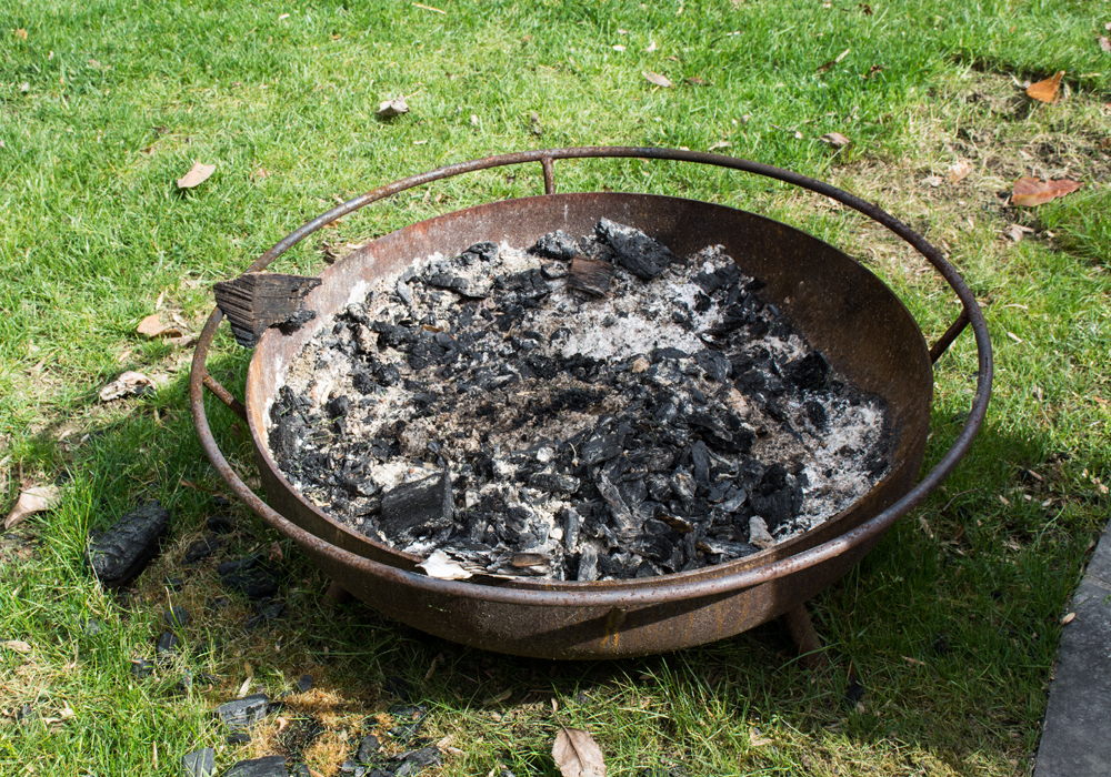 Metal Fire Pit