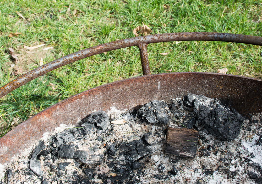 Metal Fire Pit