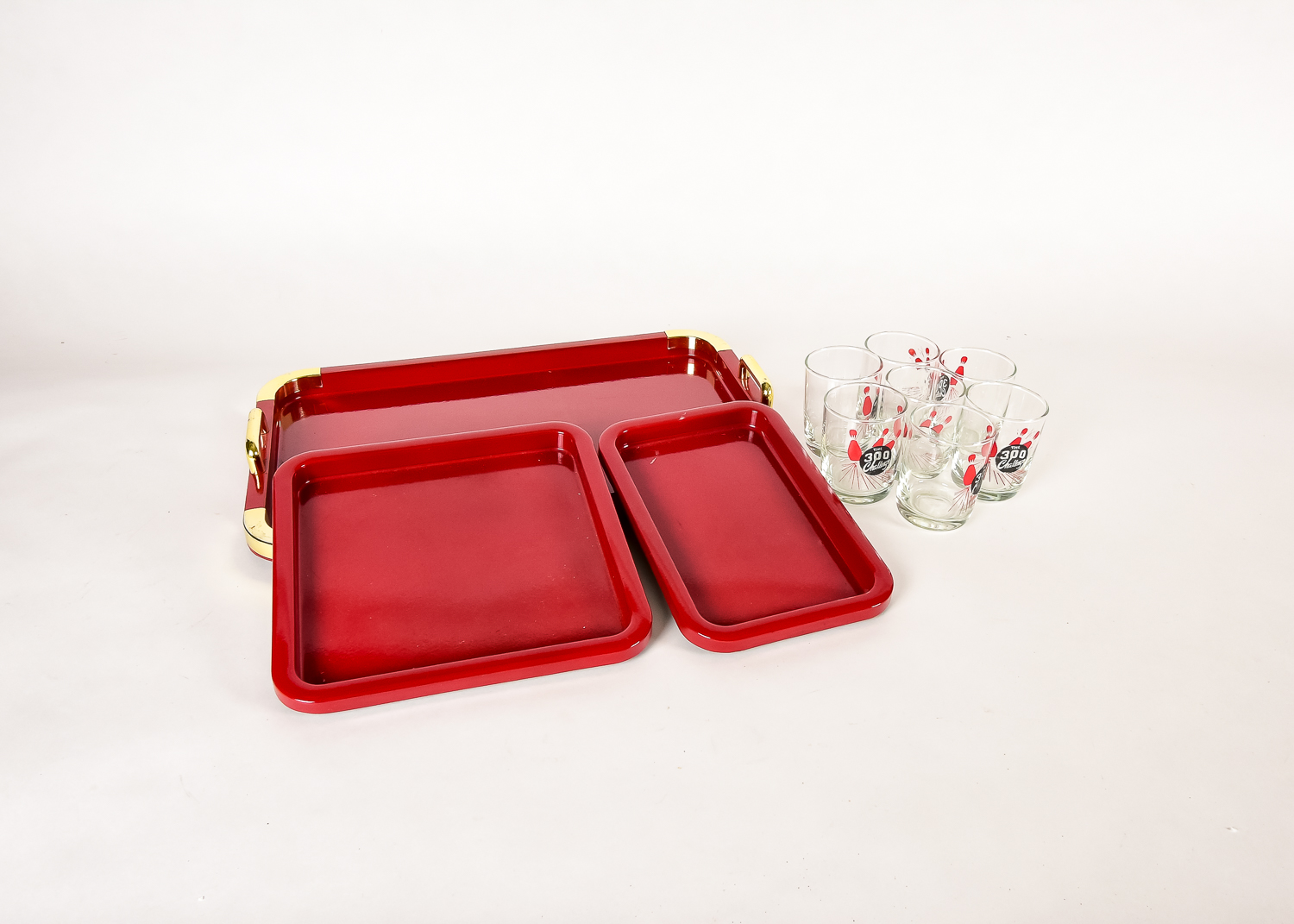 Vintage 300 Challenge Bar Glasses and Tray