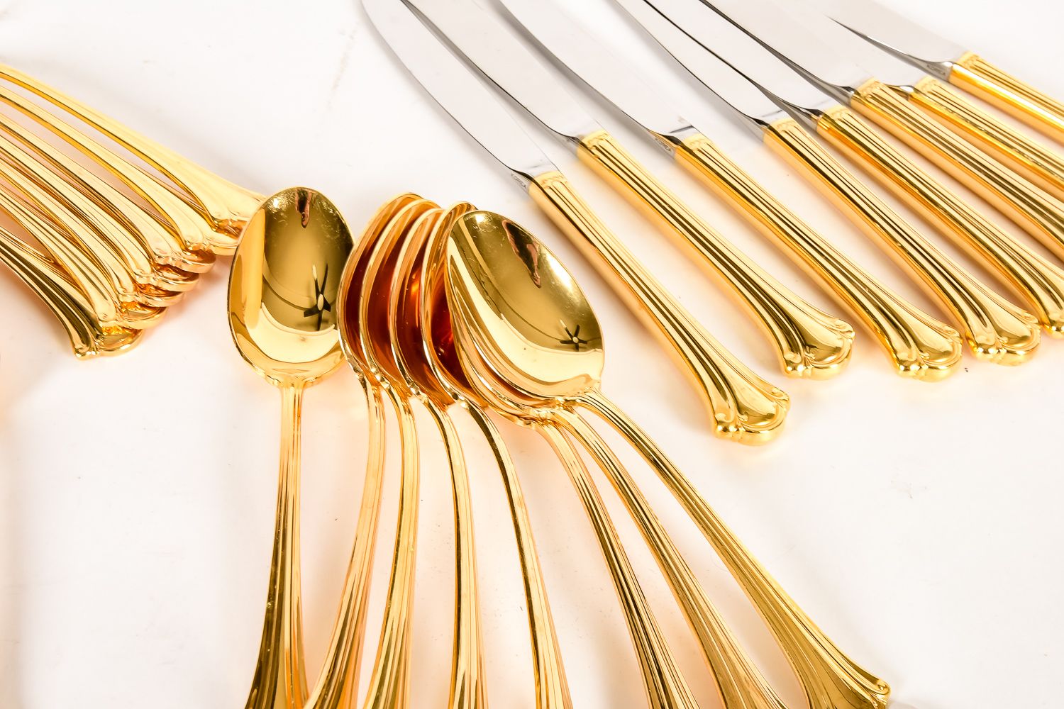 Gold Tone Stainless Steel Flatware