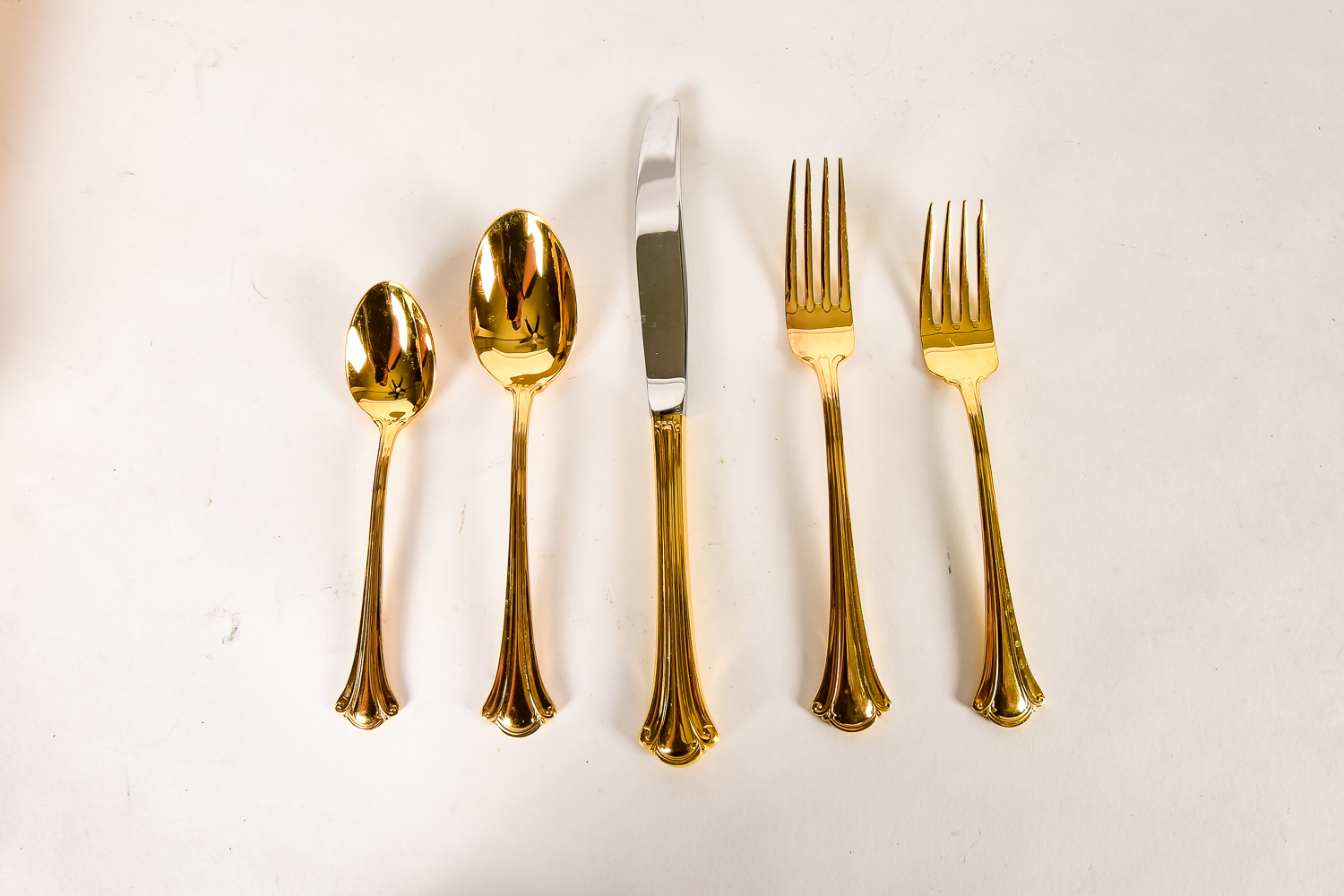 Gold Tone Stainless Steel Flatware