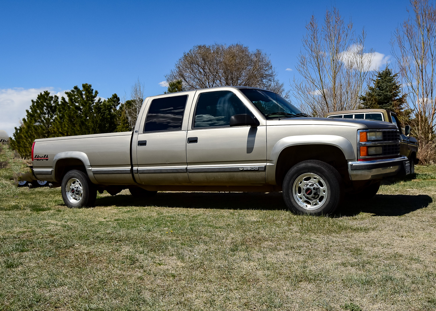 Chevrolet 3500 4x4 Pickup