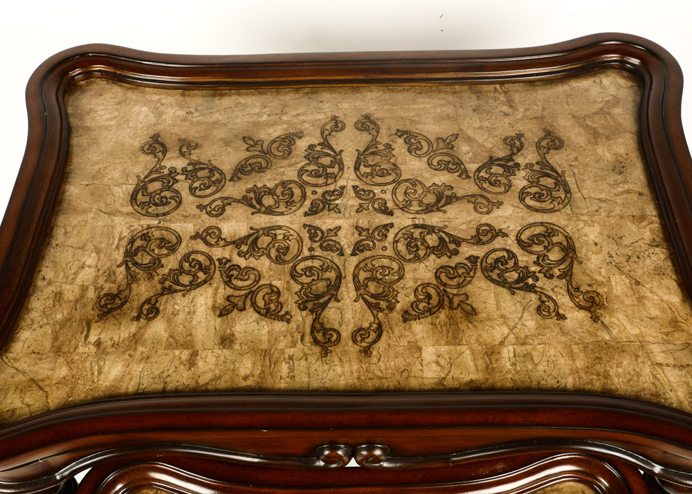 Pair of Nesting Tables