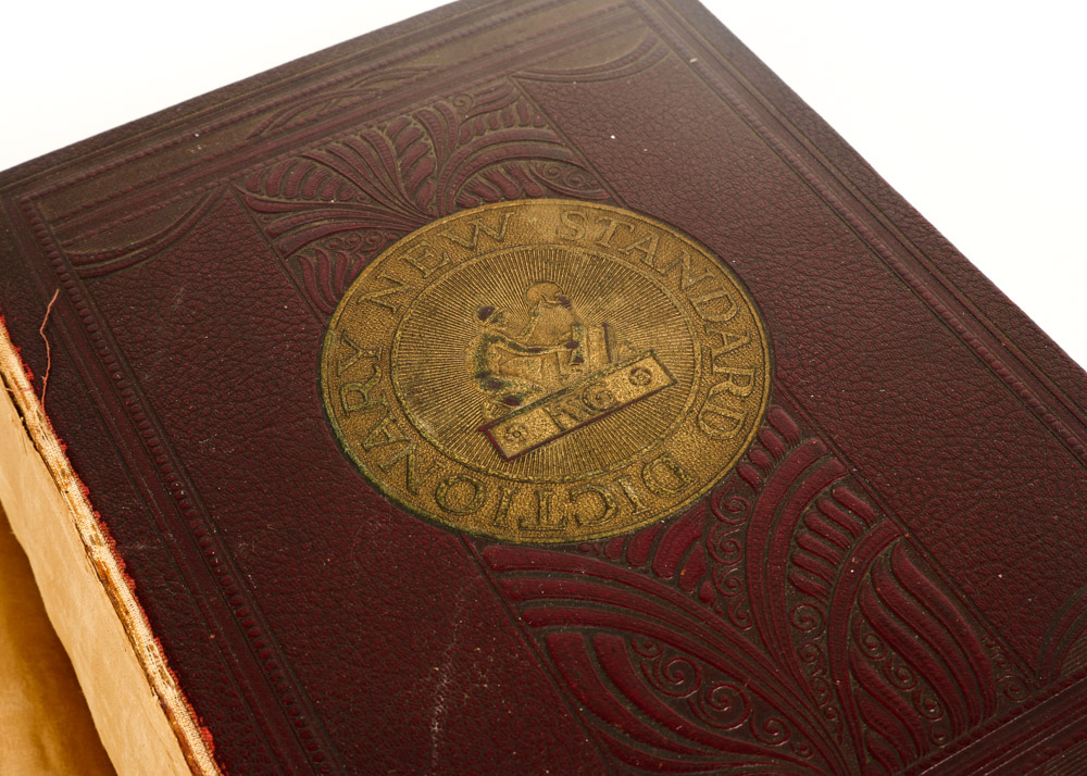 1941 Funk and Wagnalls' New Standard Dictionary