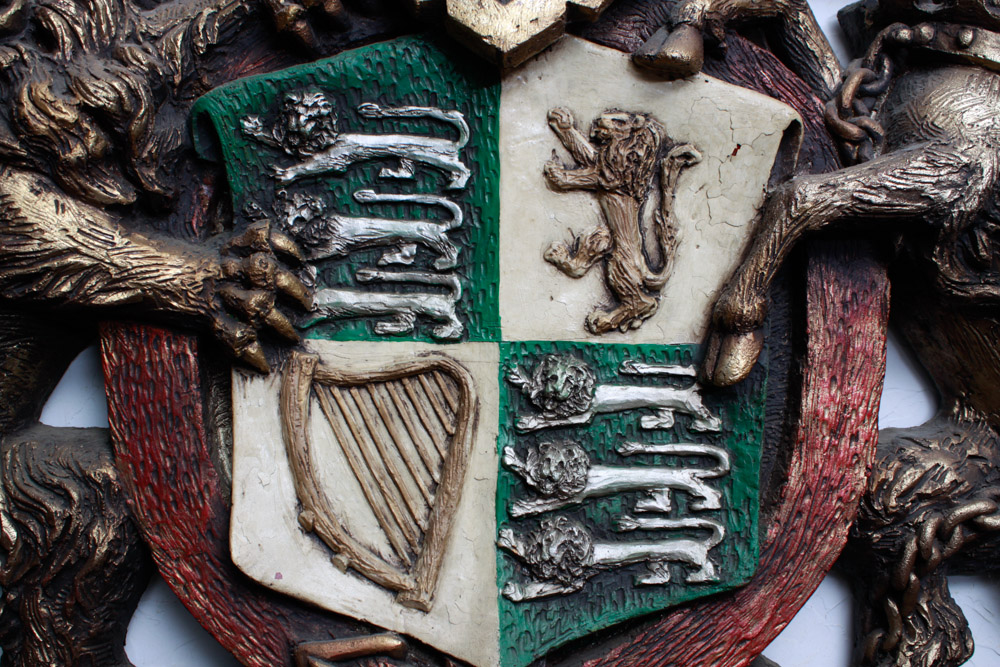 United Kingdom Royal Coat of Arms Large Wall Plaque