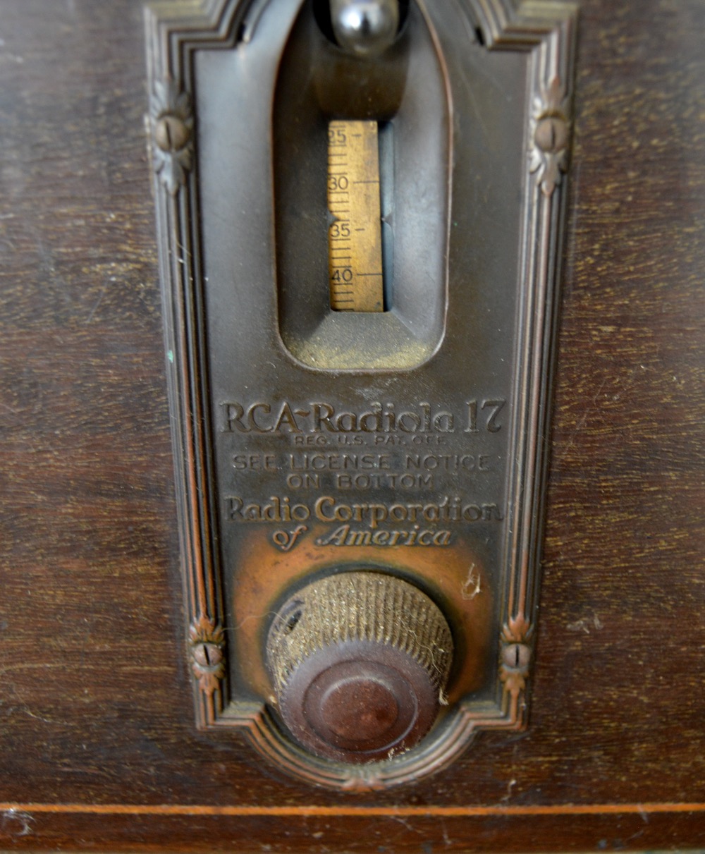 Vintage RCA Radiola 17