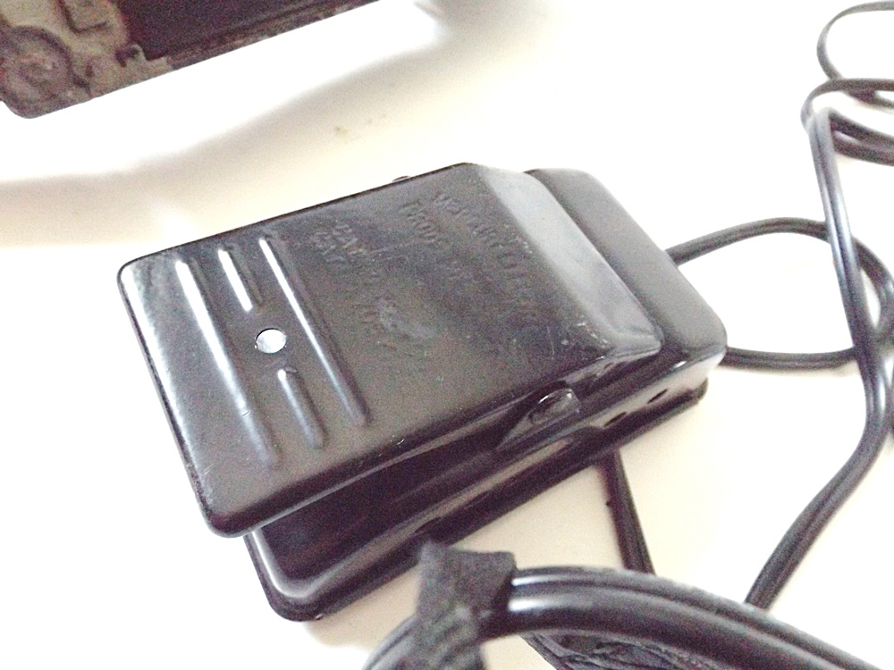 Vintage Singer Featherweight Sewing Machine