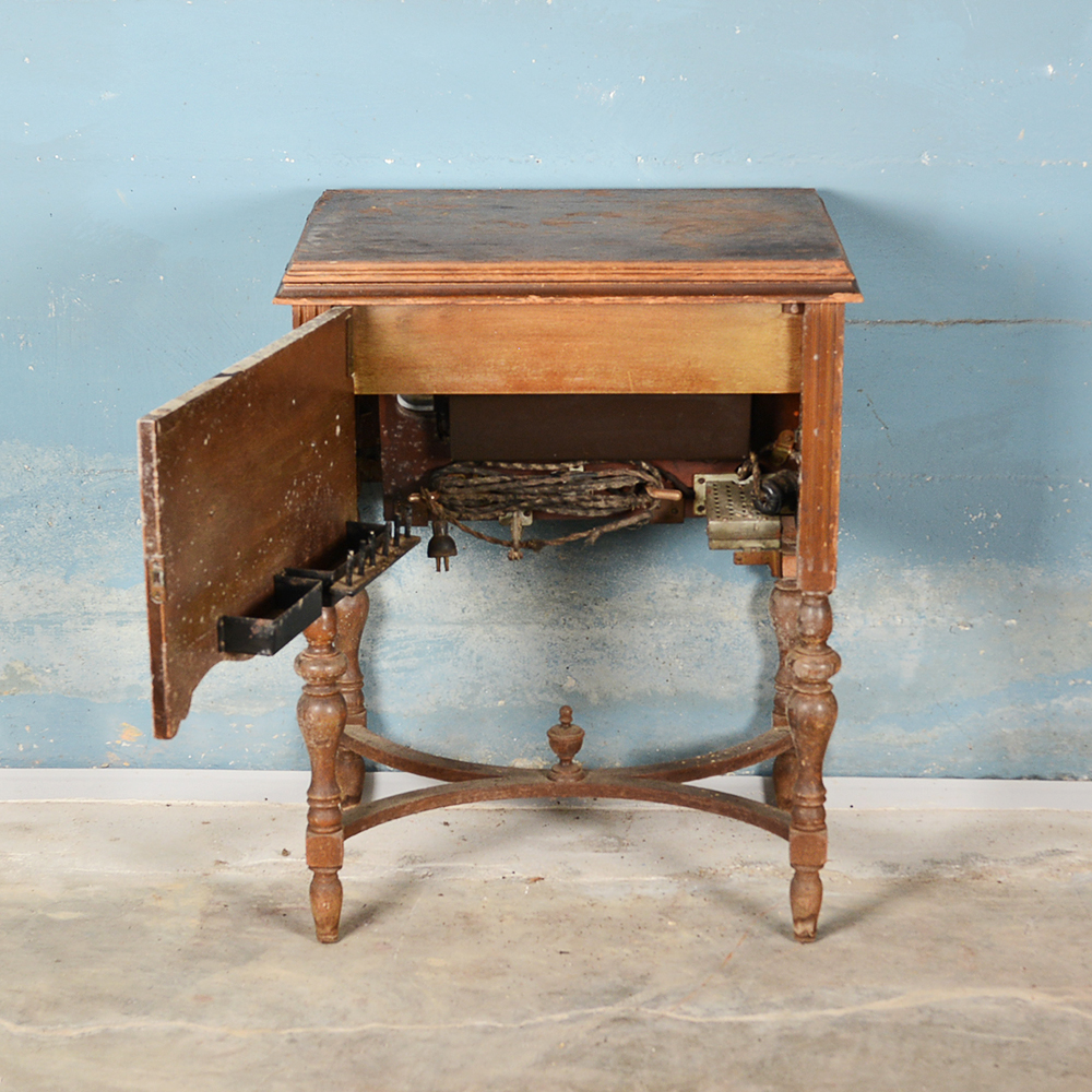 Antique Sears Roebuck Franklin Sewing Machine and Table