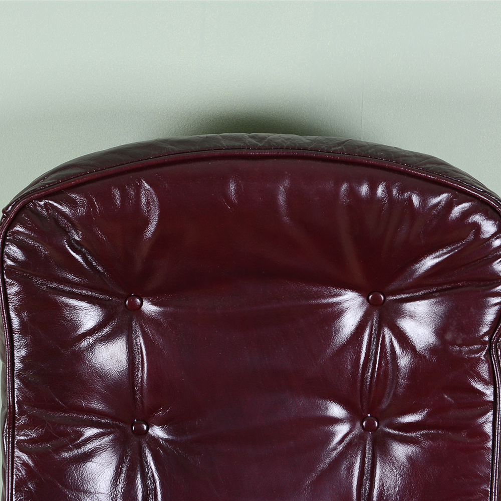 Burgundy Leather Executive Office Chair