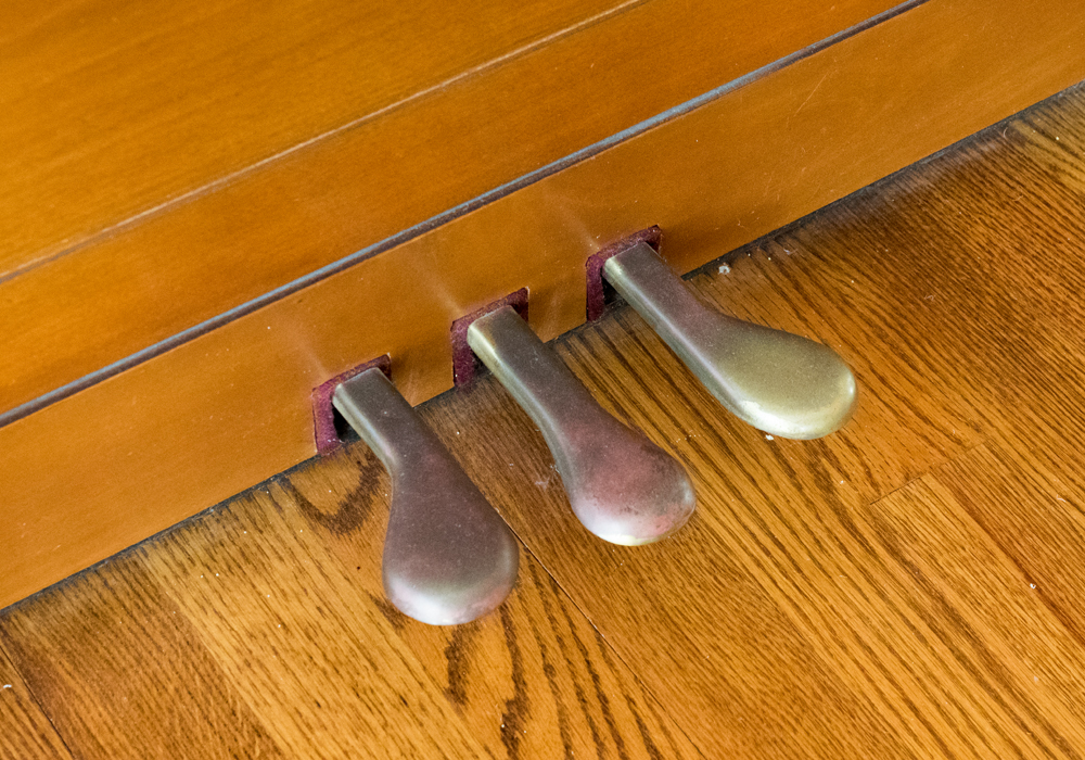 Baldwin AcroSonic Spinet Piano with Bench