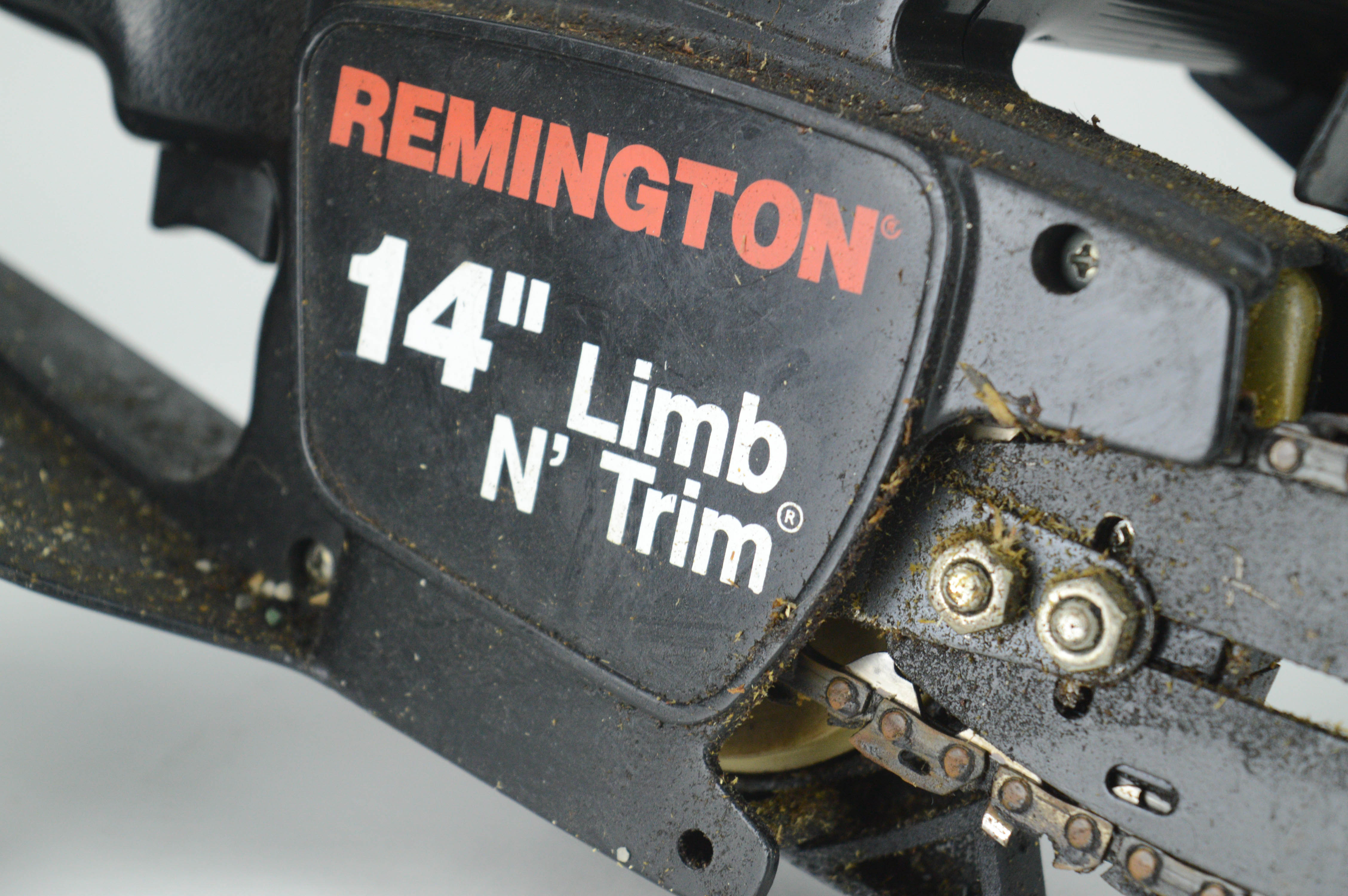 Remington 14" Limb and Trim Electric Chain Saw