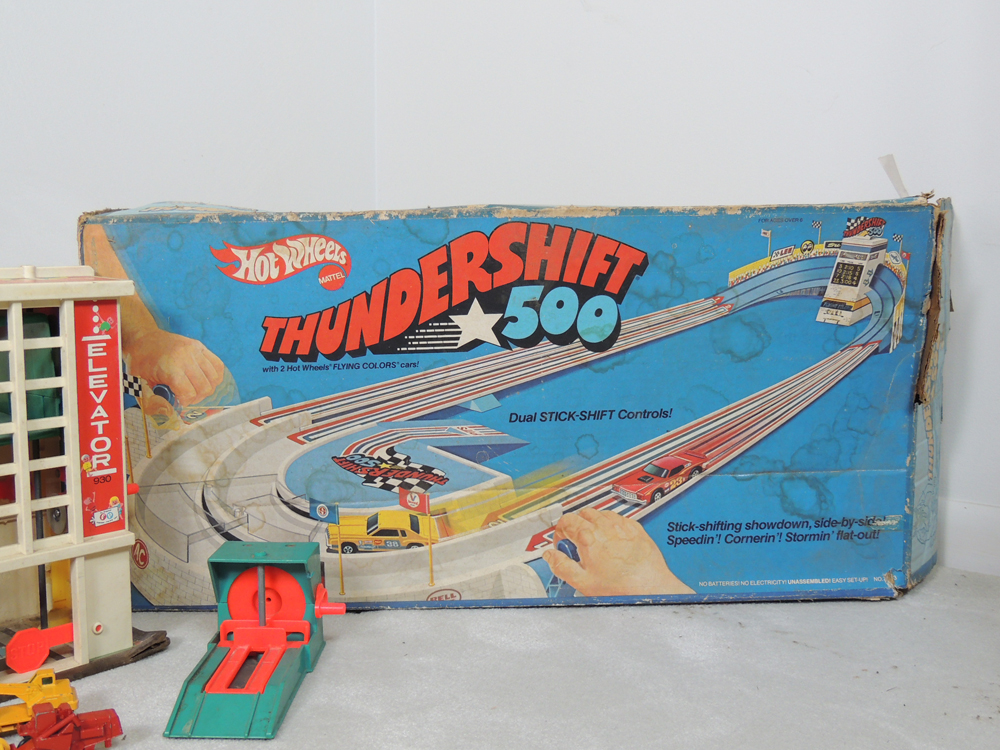 Toy Cars and Sets, Featuring Thundershift 500 Race Track and Hot Wheels