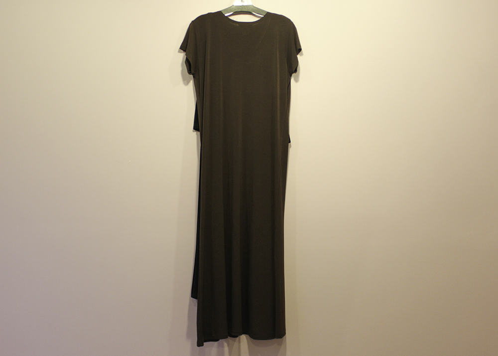 Grouping of Caribe and ATOC New Travel Clothing Size L