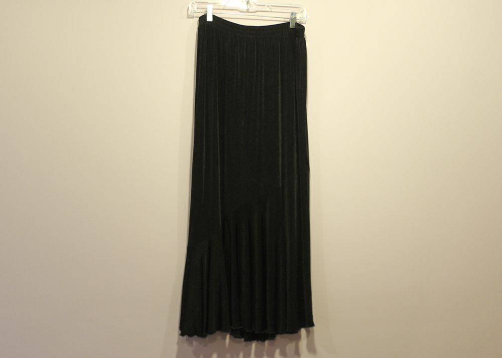 Grouping of Caribe and ATOC New Travel Clothing Size L