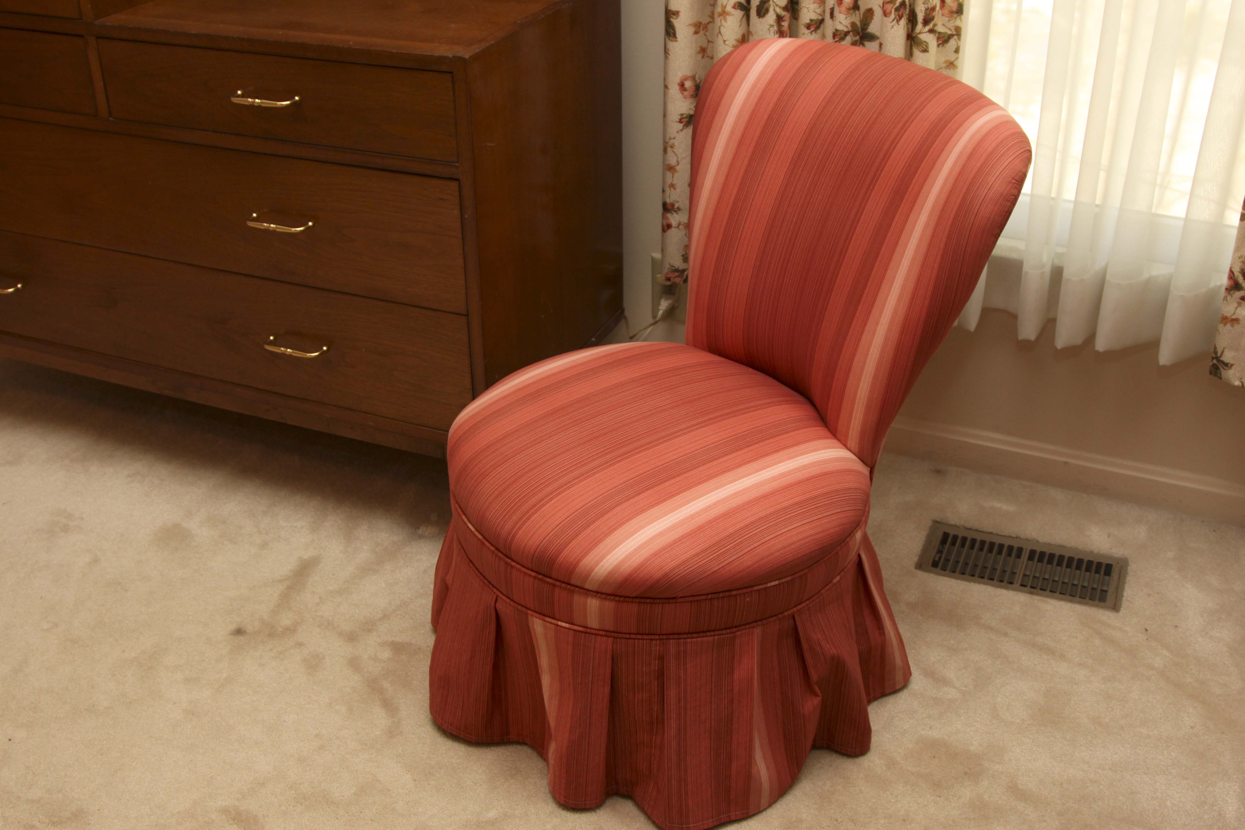 Drexel Mid Century Modern "Biscayne" Dresser with Hidden Vanity