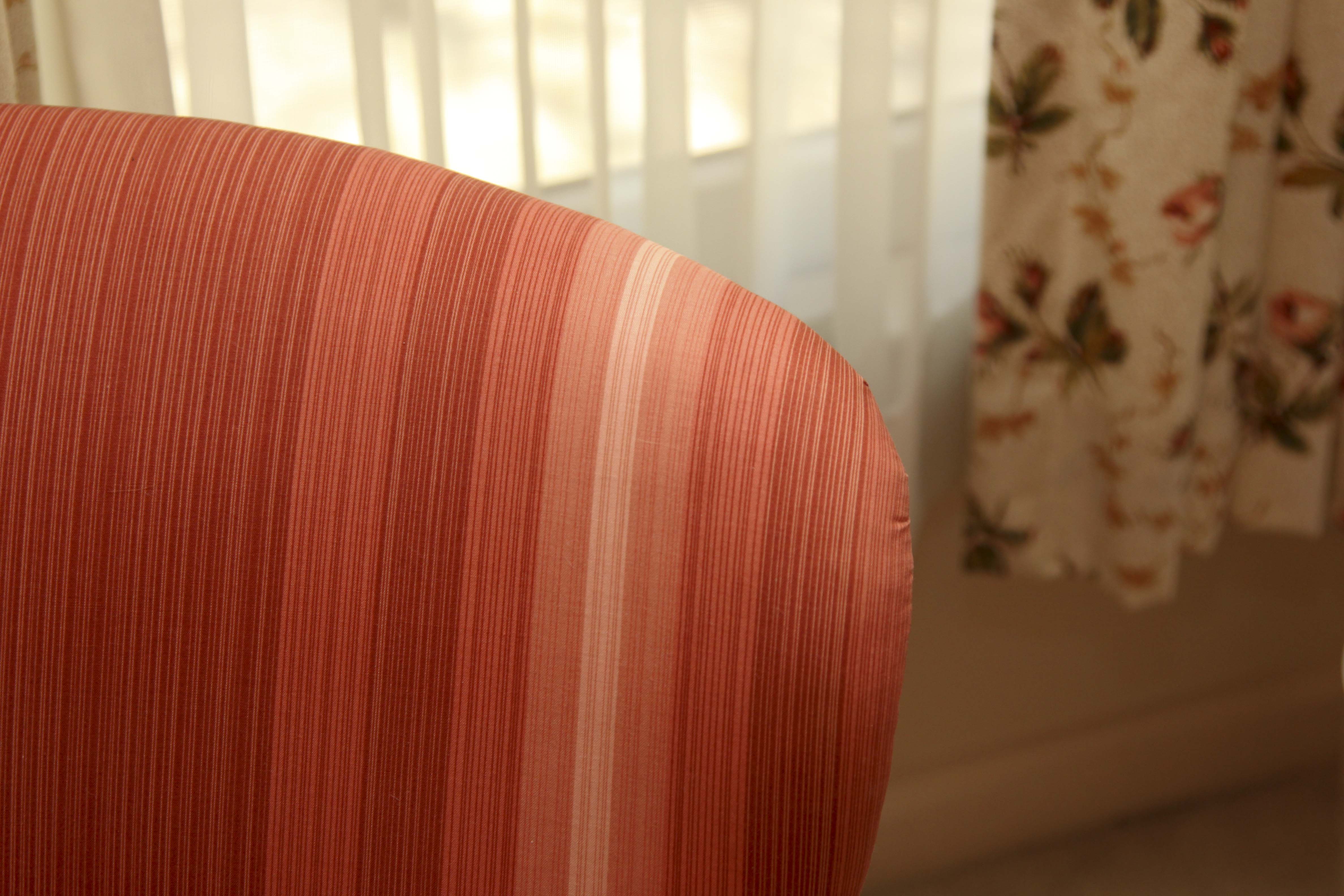 Drexel Mid Century Modern "Biscayne" Dresser with Hidden Vanity