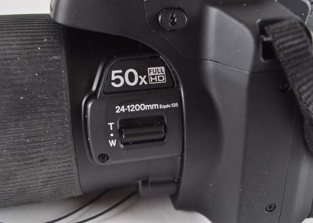 Fujifilm FinePix SL1000