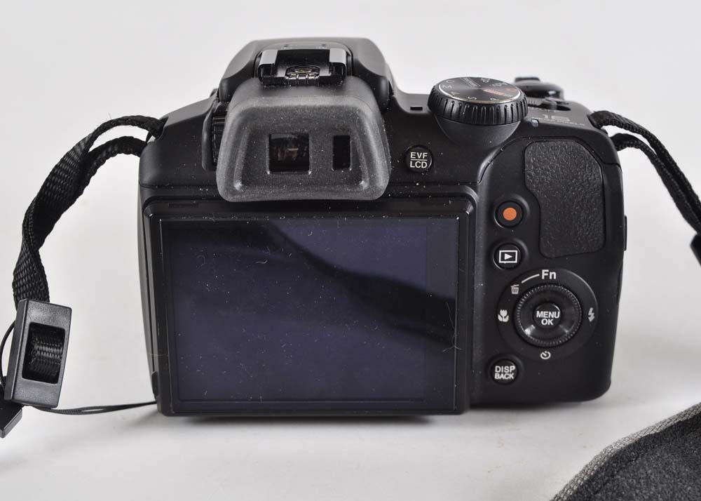 Fujifilm FinePix SL1000