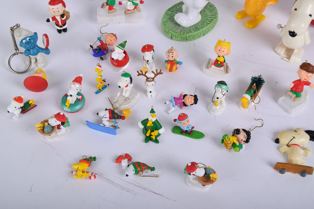 Vintage Peanuts Collectibles