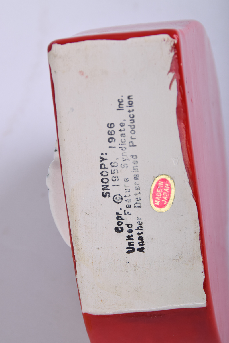 Vintage Peanuts Collectibles