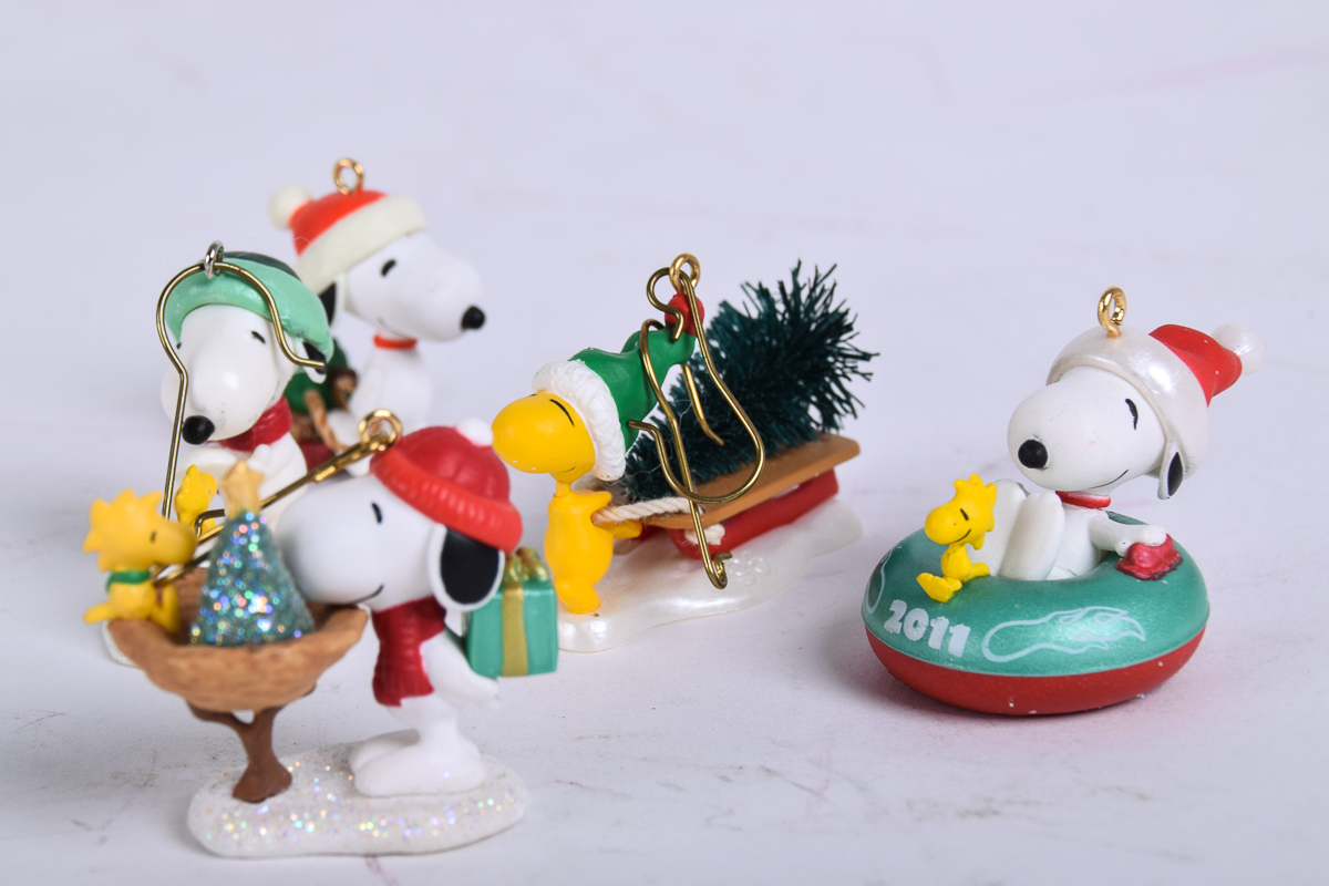 Vintage Peanuts Collectibles