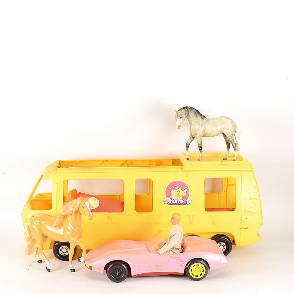 Vintage Barbie Winnebago RV, Corvette and Other Accessories