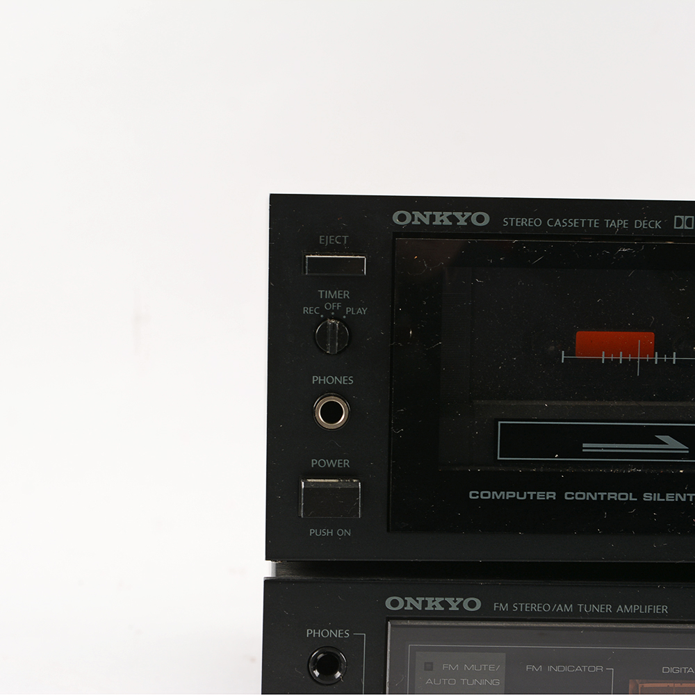 Onkyo Stereo AM/FM Receiver and Cassette Player
