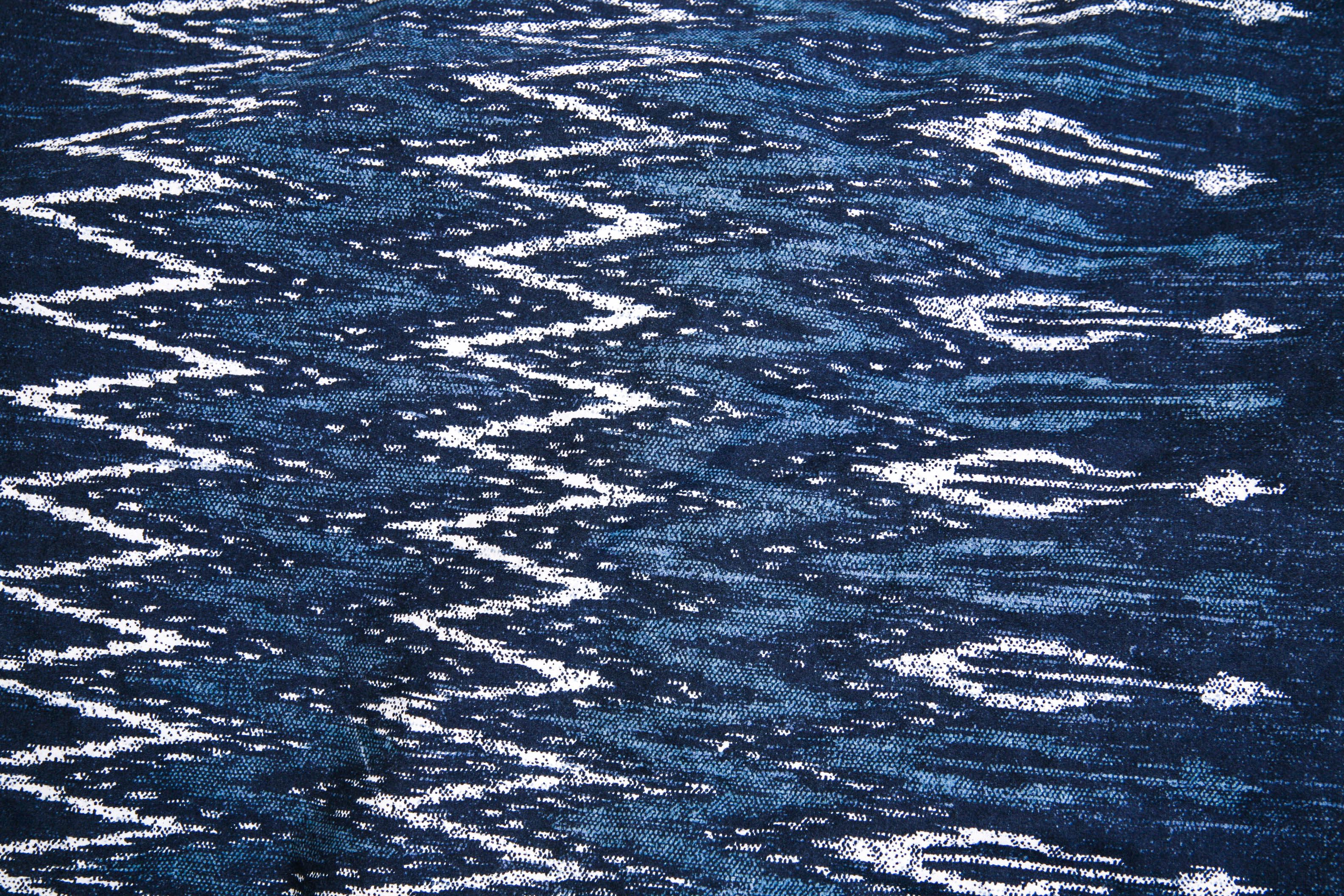 West Elm Organic Indigo Blue Ikat Striped Queen Size Duvet with Insert