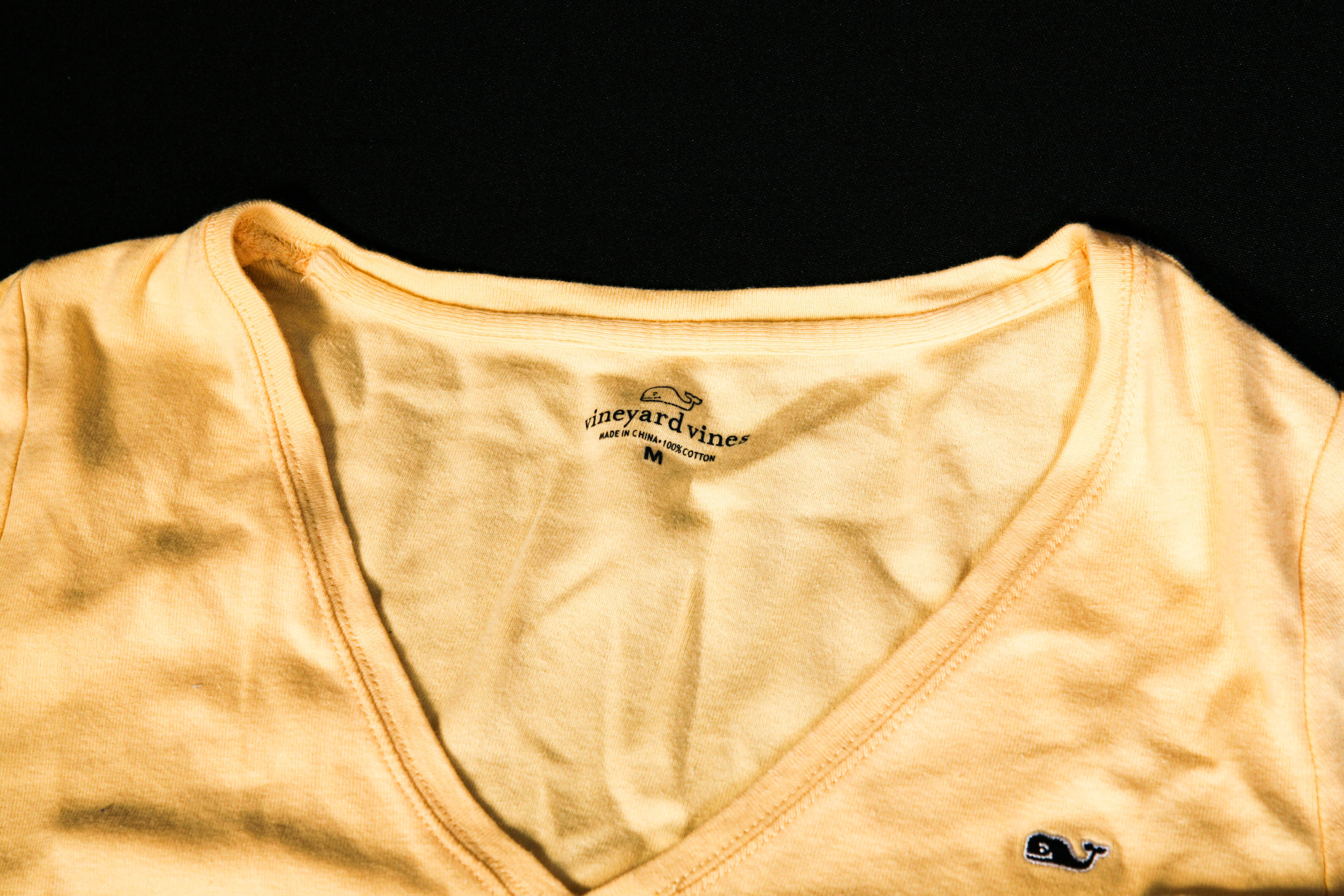 Two  Vineyard Vines Women's Sportswear Pieces