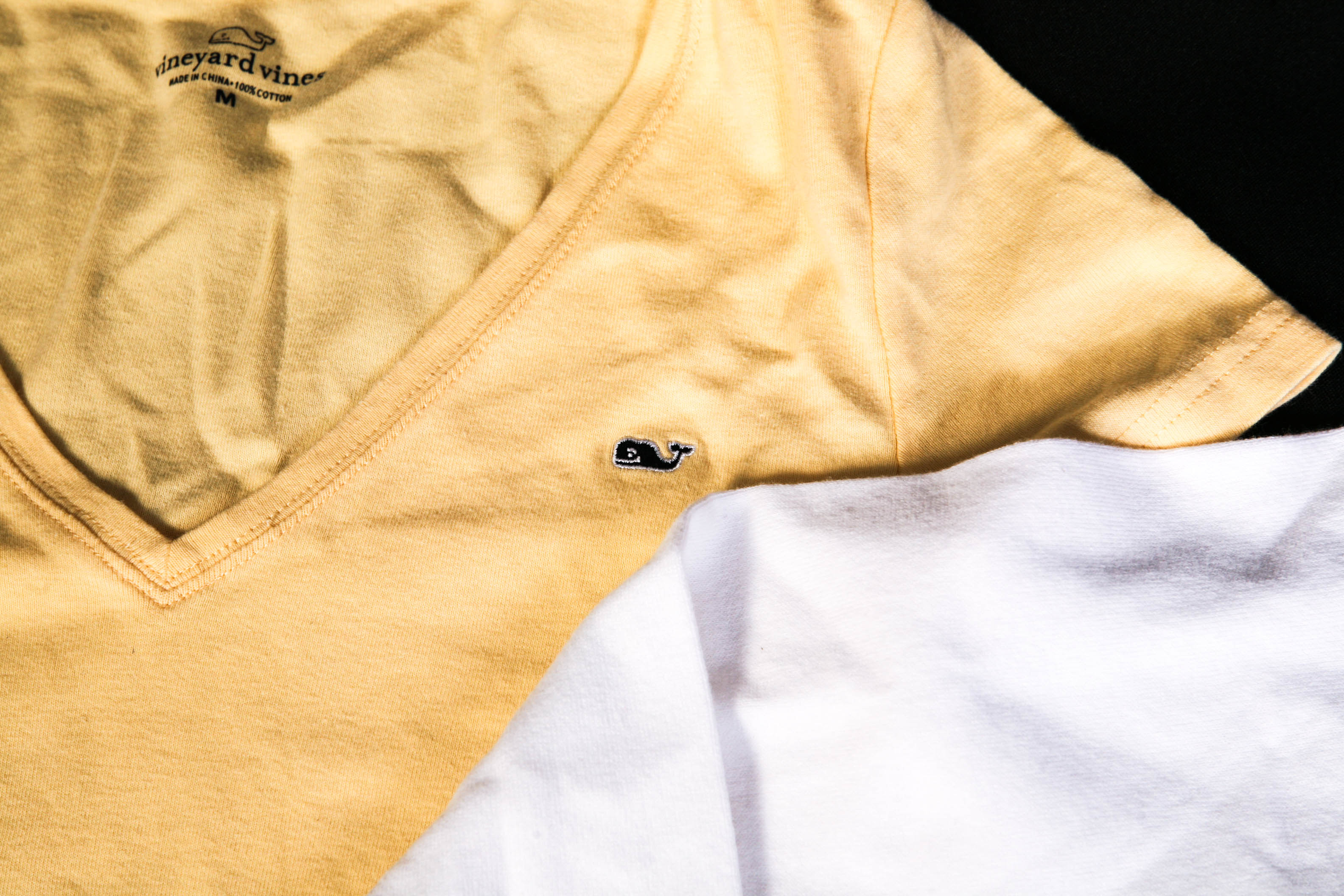 Two  Vineyard Vines Women's Sportswear Pieces