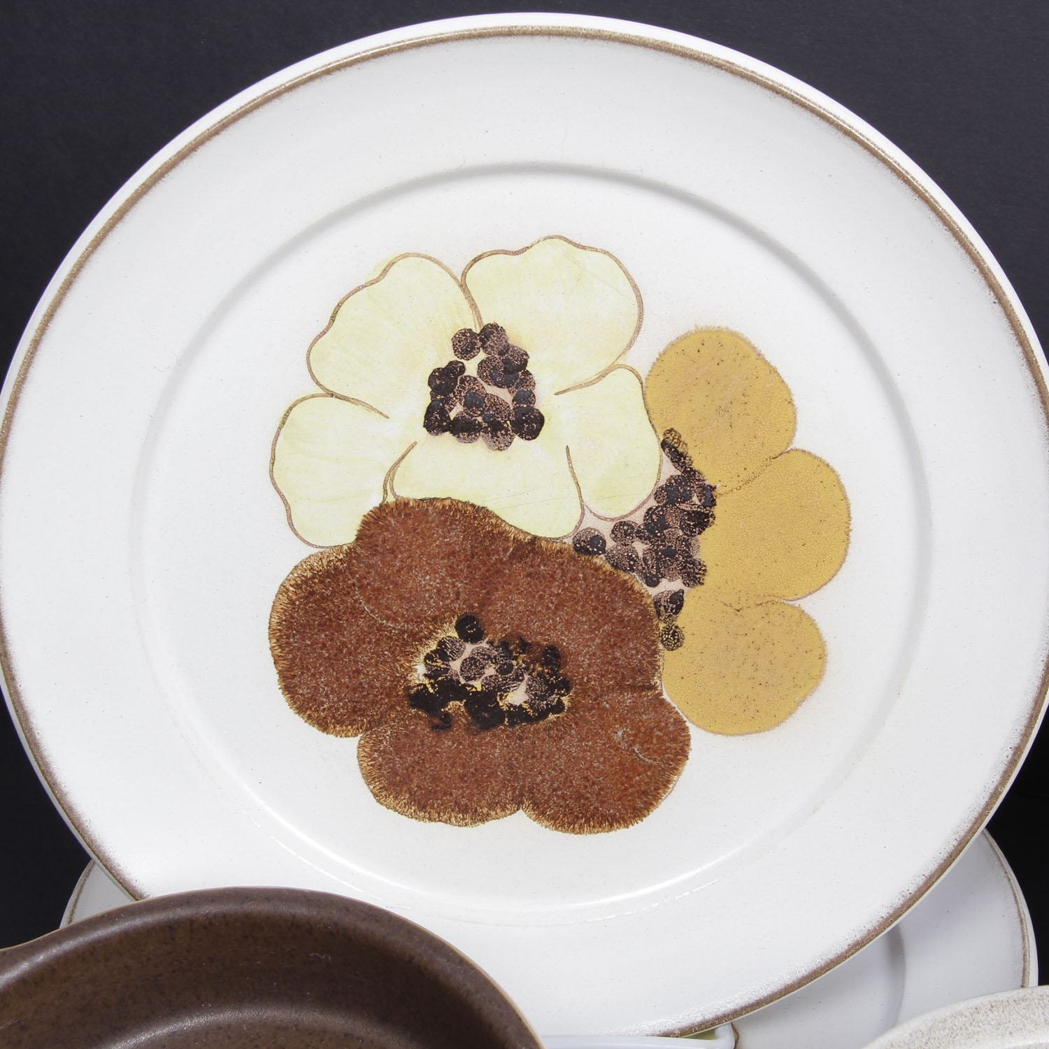 20 Piece Vintage Denby Dinnerware in Potpourri Honey Pattern