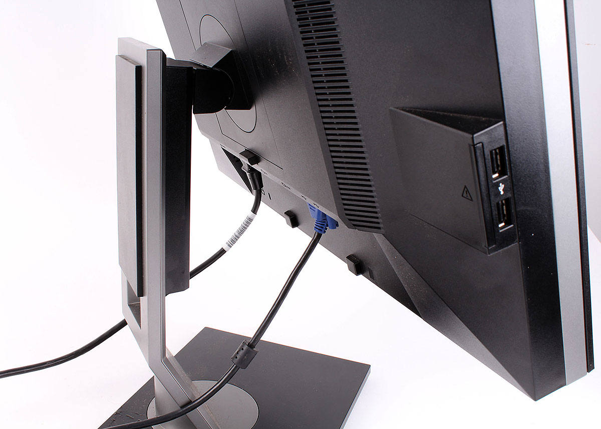 Dell 22 Inch Adjustable Computer Monitor