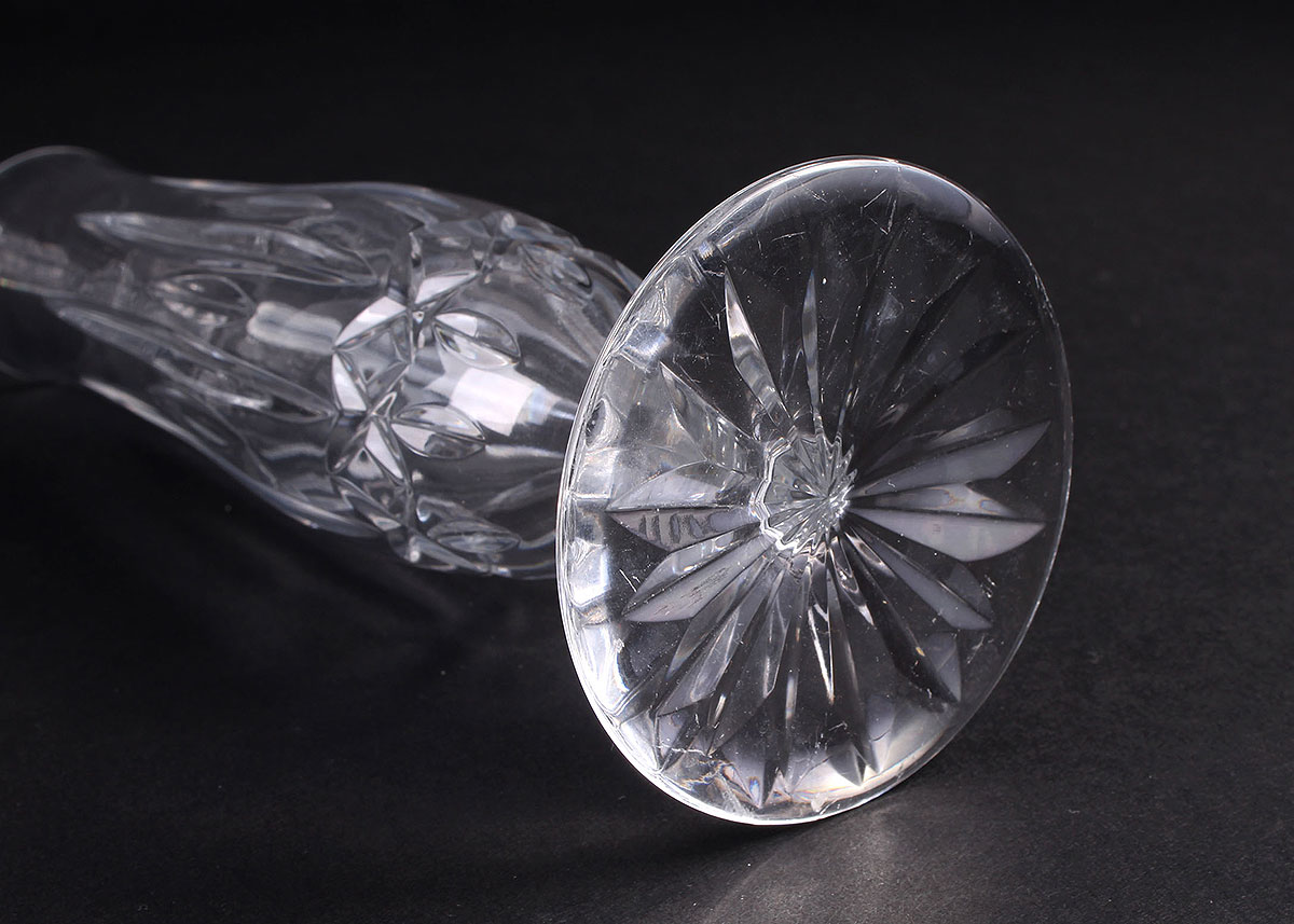 Crystal Dessert Wine Glasses and Decor