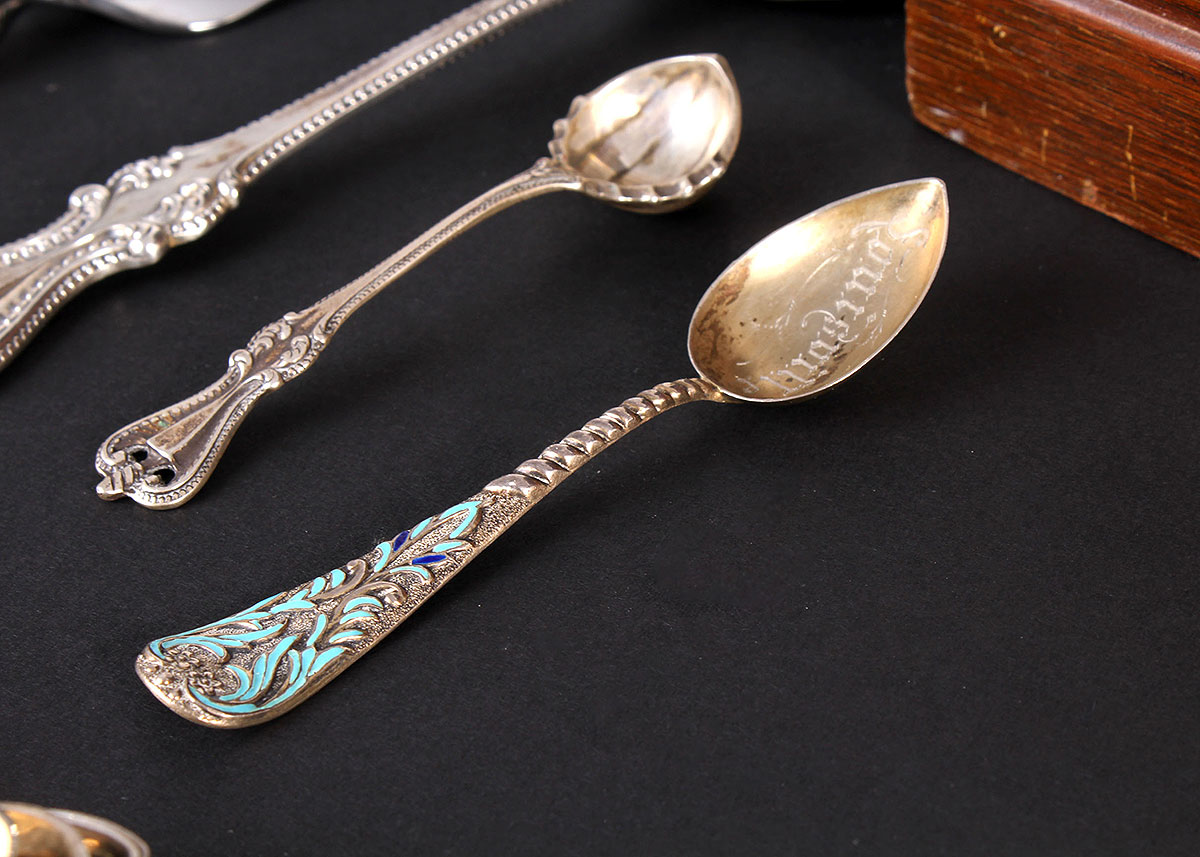 Sterling Silver Towle Old Colonial Boxed Flatware Set