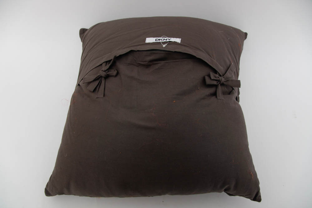 Grouping of Decorative Pillows and Throw