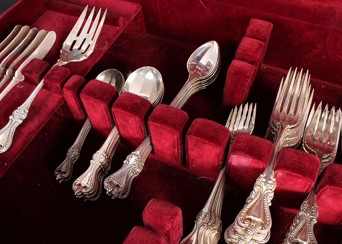 Sterling Silver Towle Old Colonial Boxed Flatware Set