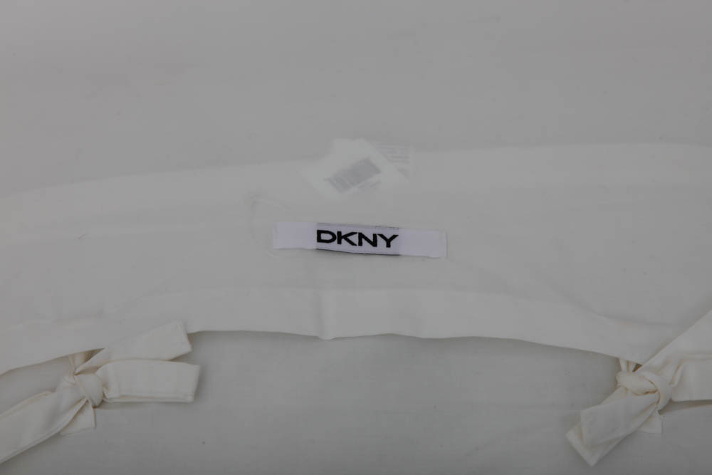 Grouping of Decorative Pillows and Throw