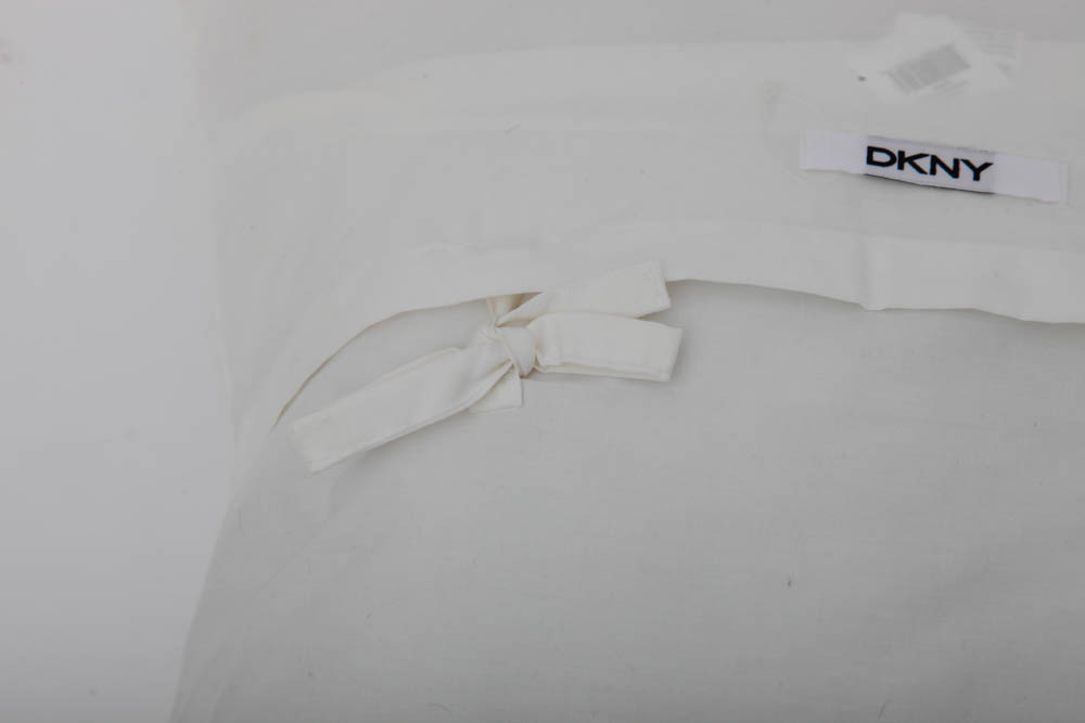 Grouping of Decorative Pillows and Throw