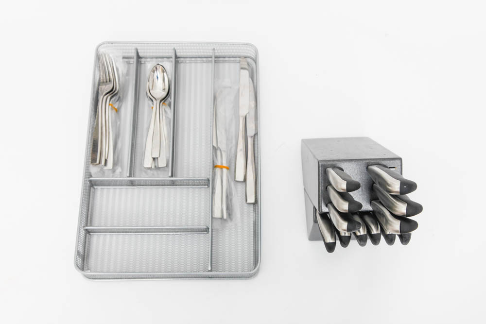 Knife Set and Oneida Flatware