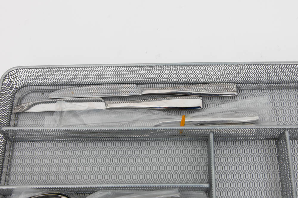 Knife Set and Oneida Flatware