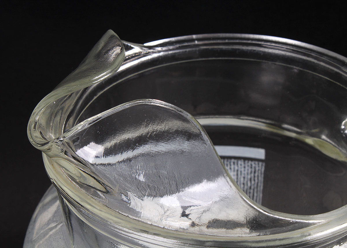 Anchor Hocking and Pyrex Glass Kitchenwares