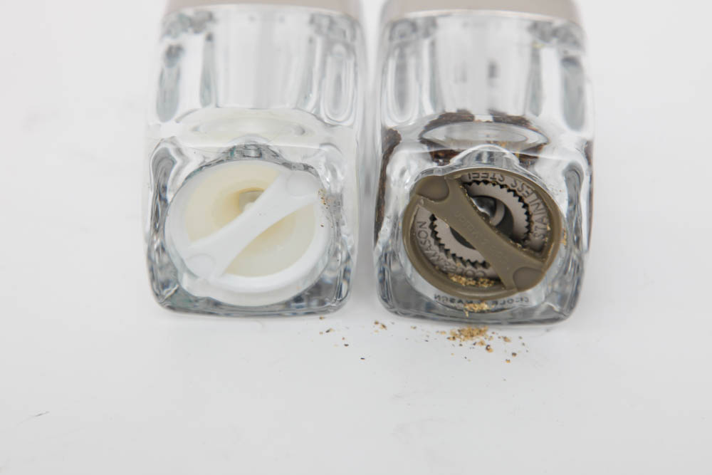 Stovetop Kettle and Kitchen Accessories