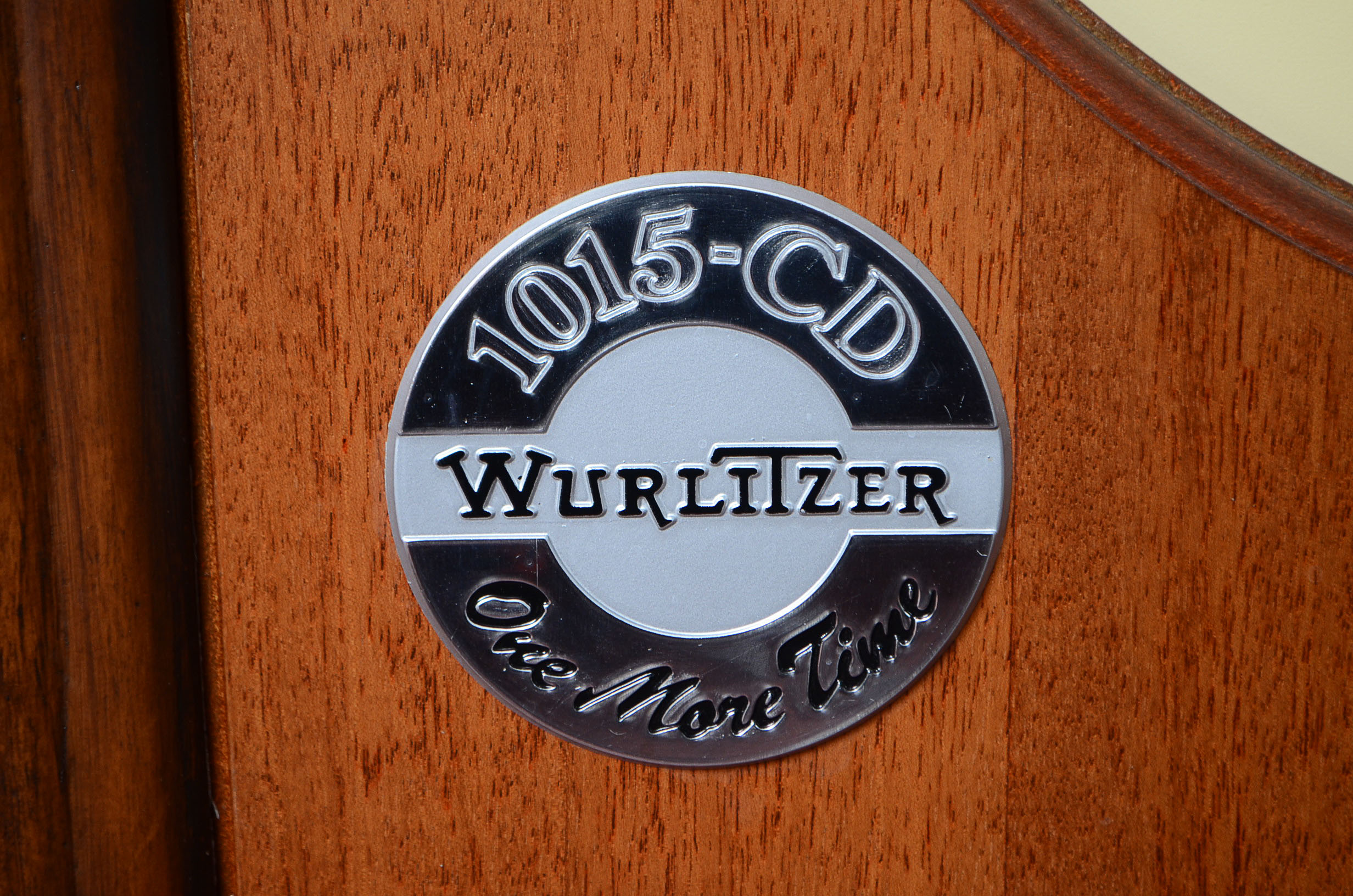 Wurlitzer 1015-CD "One More Time" Jukebox