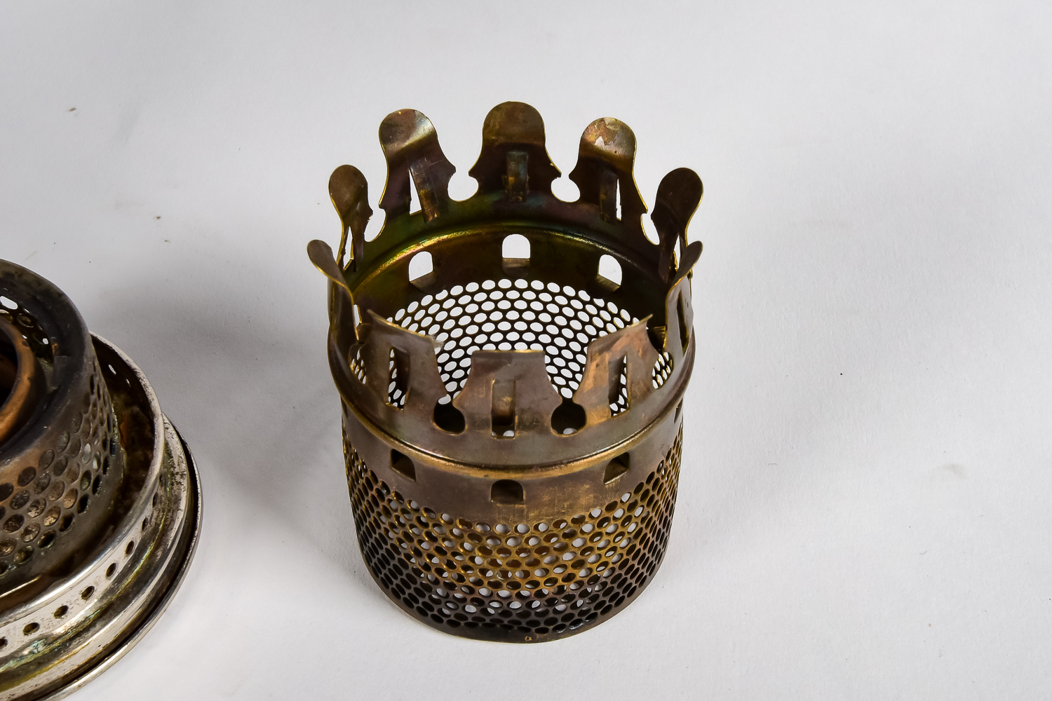 Aladdin Kerosene Lamp with Accessories